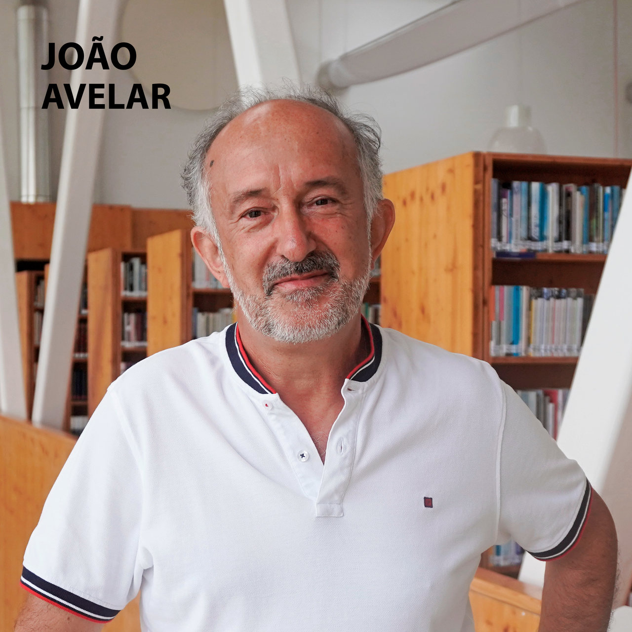 Livro de Cabeceira EP.29 – João Avelar apresenta a obra “Livro do Desassossego” do autor Fernando Pessoa.